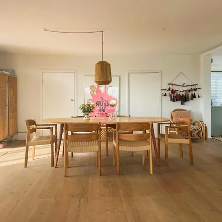 Historic Tivoli House With Sea View In Hébergement de vacances *