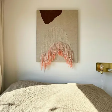 Historic Tivoli House With Sea View In *