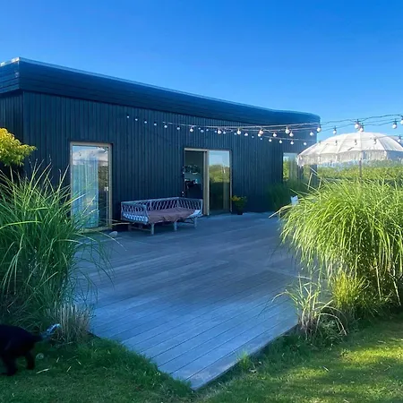 Historic Tivoli House With Sea View In Hébergement de vacances