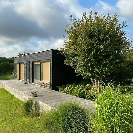 Historic Tivoli House With Sea View In Vejby